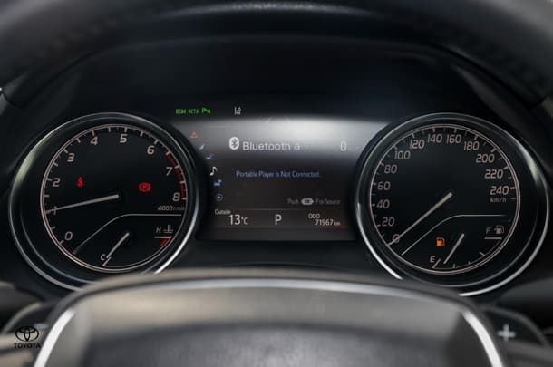 2018 Toyota CAMRY SL image 13