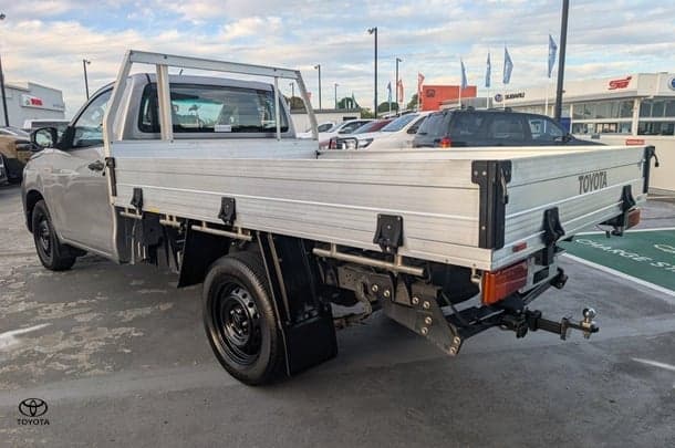 2017 Toyota Hilux Workmate image 6