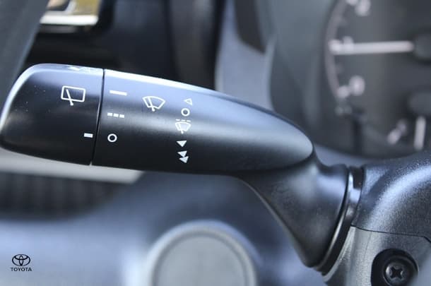 2023 Toyota Yaris Ascent Sport image 31