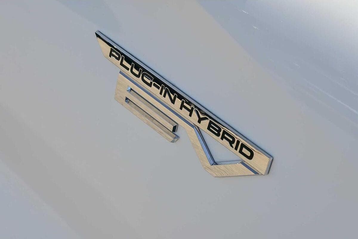 2024 Mitsubishi Outlander PHEV ES ZM Auto AWD MY24 image 14