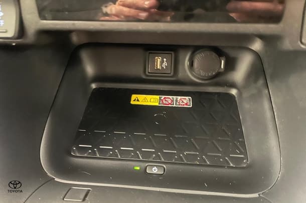 2023 Toyota RAV4 Hybrid GXL-2WD image 29