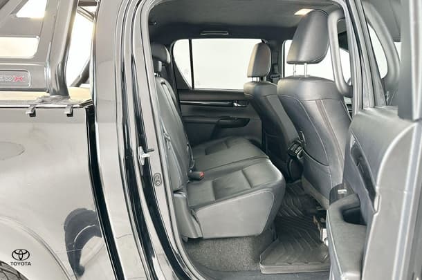 2019 Toyota Hilux Rugged X image 15