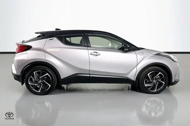 2021 Toyota C-HR Hybrid Koba 2WD image 11