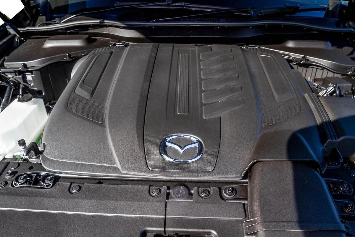 2025 Mazda CX-90 D50e GT KK Auto i-ACTIV AWD image 12