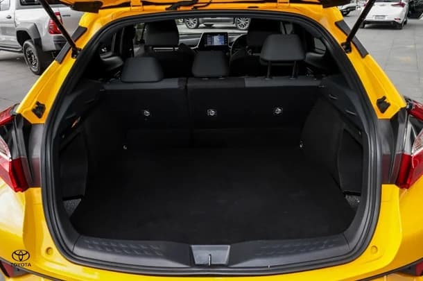 2021 Toyota CH-R GXL AWD image 25