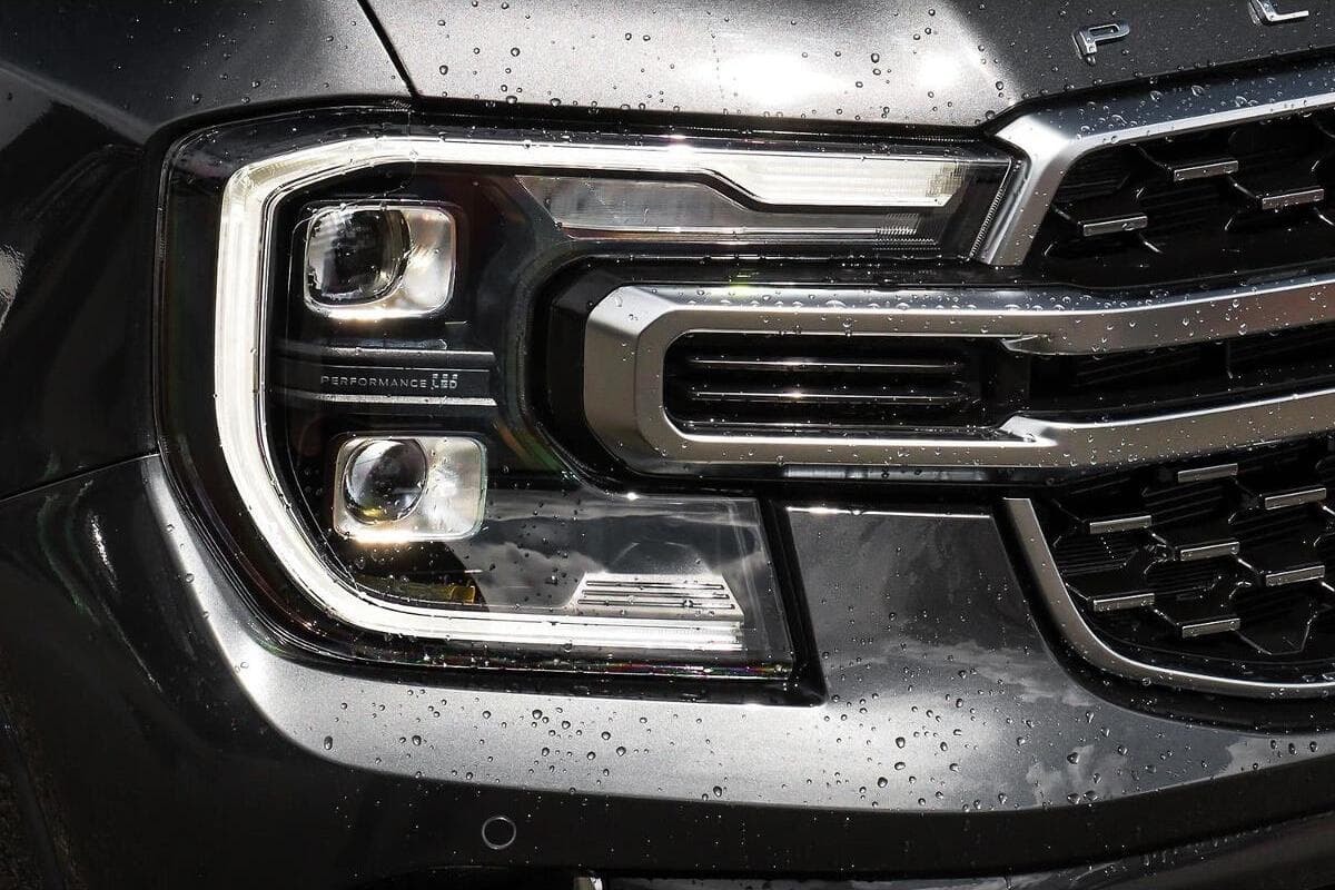2025 Ford Everest Platinum Auto FullTime 4WD DR MY25.25 image 16