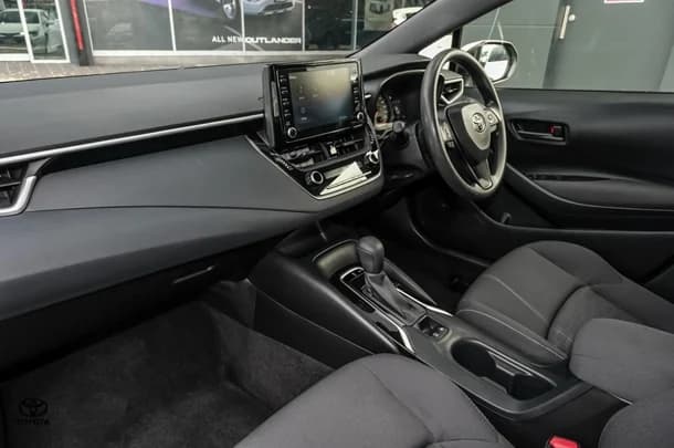 2019 Toyota COROLLA Ascent Sport image 8