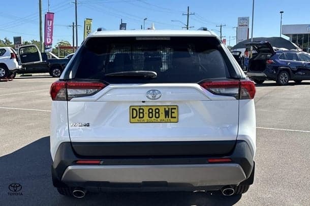 2021 Toyota RAV4 GXL-2WD image 4