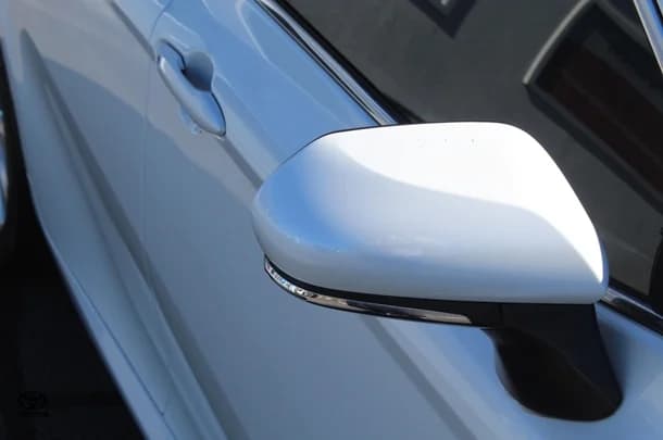 2020 Toyota Camry Ascent image 9
