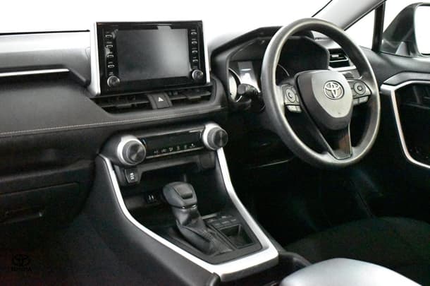 2019 Toyota RAV4 GX-2WD image 6