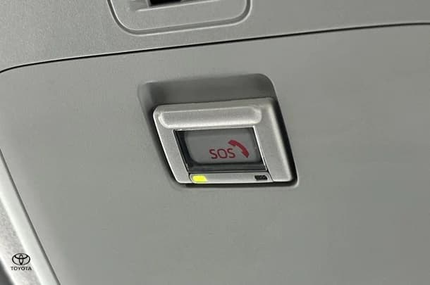 2021 Toyota Hiace LWB image 30