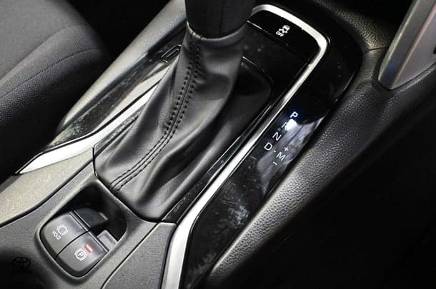 2023 Toyota Corolla Cross Petrol GX image 13