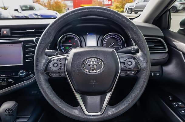 2019 Toyota CAMRY HYBRID Ascent image 22