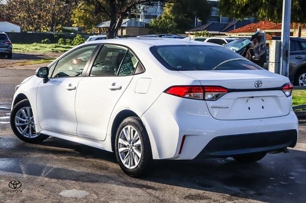 2023 Toyota Corolla Sedan Ascent Sport image 2
