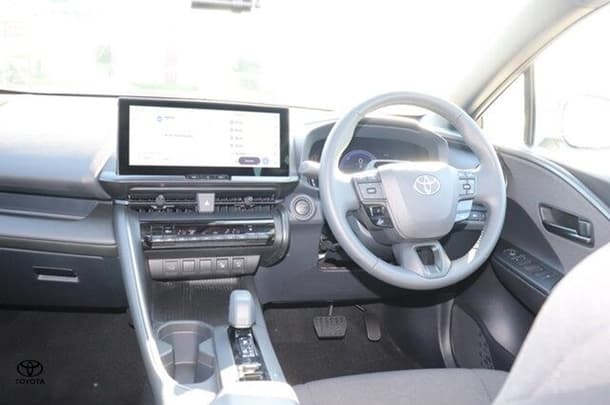 2023 Toyota C-HR Hybrid GXL-2WD image 12