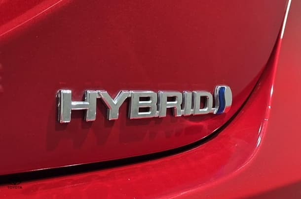 2020 Toyota Camry Hybrid SL image 10