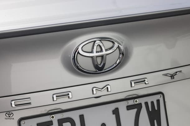 2018 Toyota CAMRY SL image 20