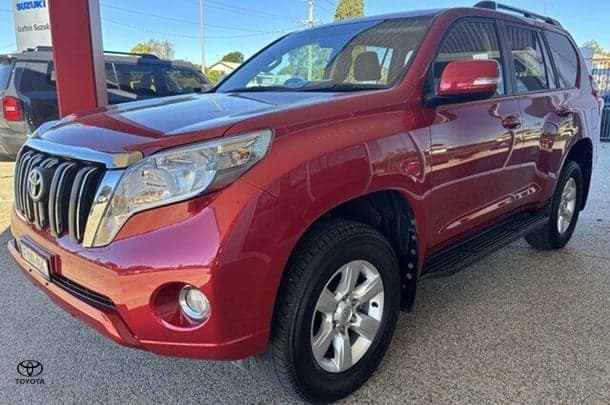 2016 Toyota Prado GXL image 4