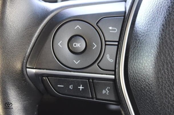 2020 Toyota Camry SX image 21