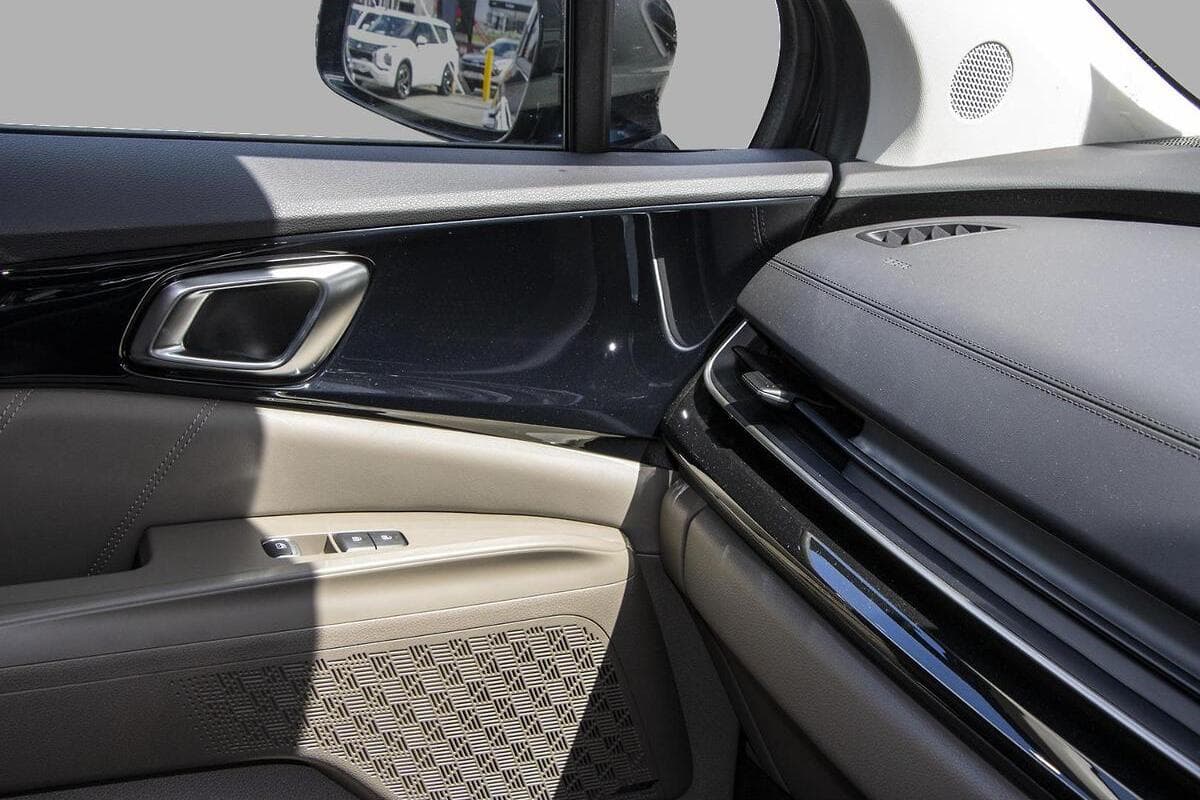 2024 Kia Carnival GT-Line HEV Auto MY25 image 18