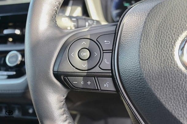 2023 Toyota Corolla Cross Atmos image 17