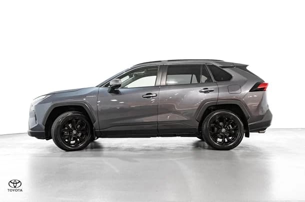 2023 Toyota RAV4 Hybrid Cruiser-AWD image 9