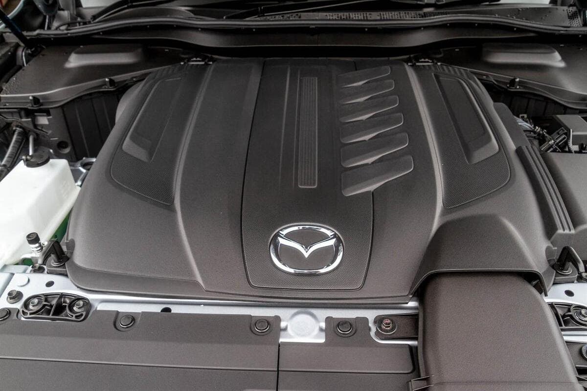 2025 Mazda CX-90 G50e Touring KK Auto i-ACTIV AWD image 12