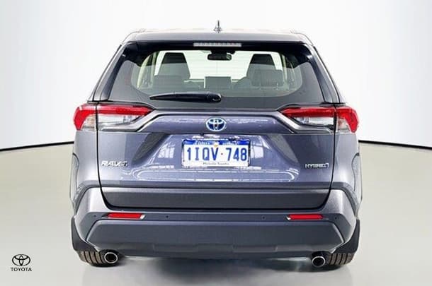 2023 Toyota Rav4 Hybrid GX image 7
