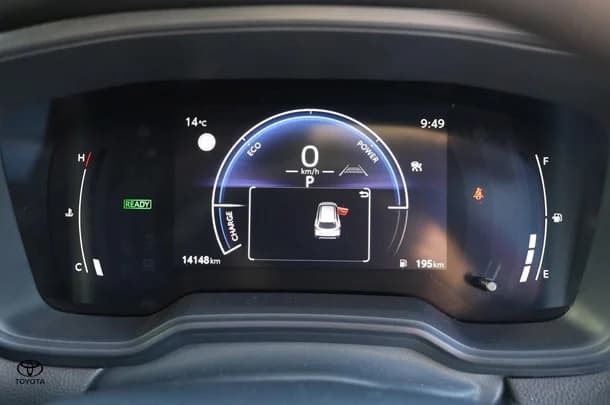 2024 Toyota Corolla Cross Hybrid GX image 17