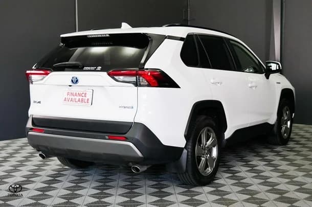 2020 Toyota RAV4 Hybrid GXL-2WD image 4