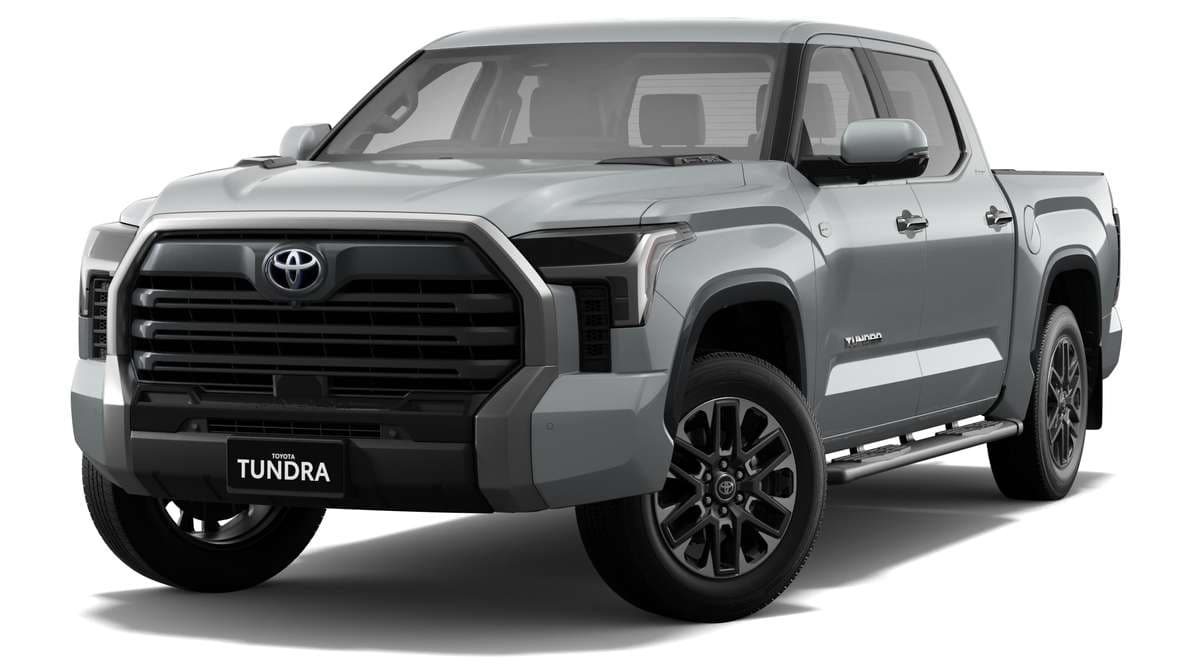 2024 Toyota Tundra Limited Double-Cab Pick-Up image 4