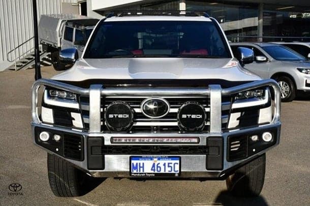 2024 Toyota Landcruiser Sahara ZX image 17