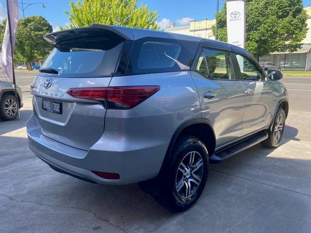 2024 Toyota Fortuner GX image 7