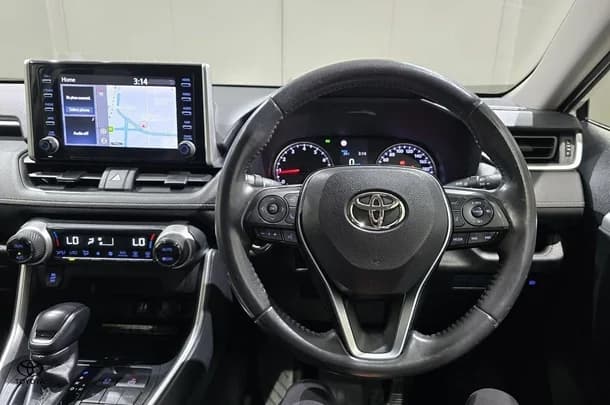 2019 Toyota RAV4 GXL-2WD image 14