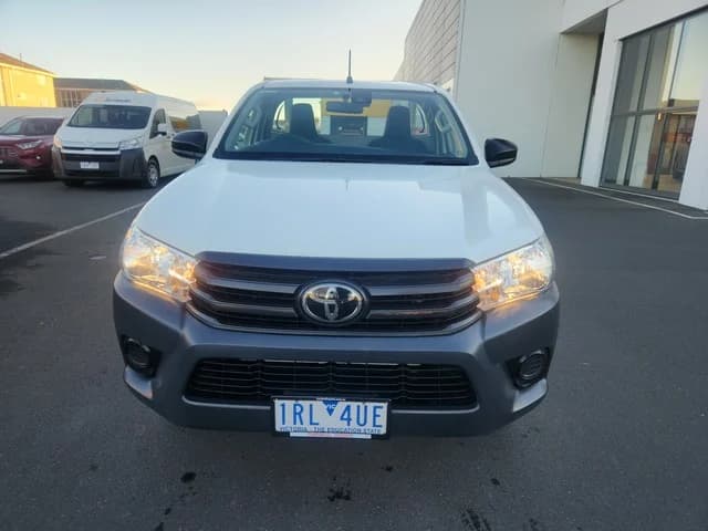 2020 Toyota Hilux Workmate image 8