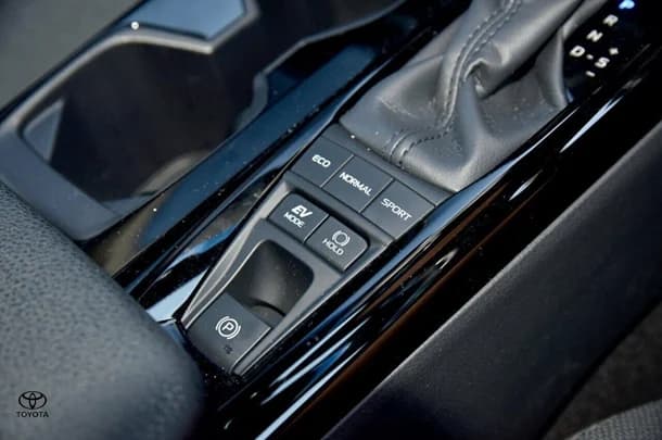 2024 Toyota Camry Hybrid Ascent image 18