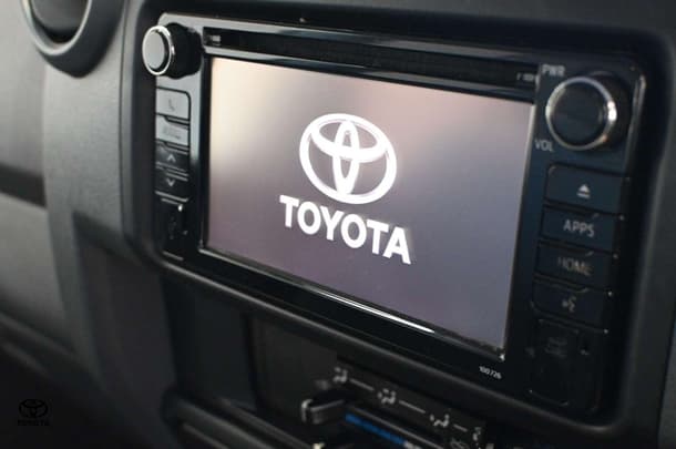 2021 Toyota LC Military GXL image 12
