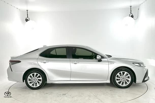 2023 Toyota Camry Hybrid Ascent Sport image 11