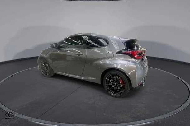 2025 Toyota GR Yaris GTS image 6