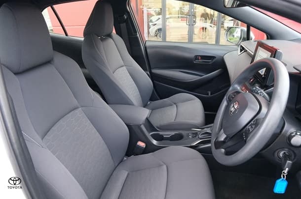 2022 Toyota Corolla Ascent Sport image 13