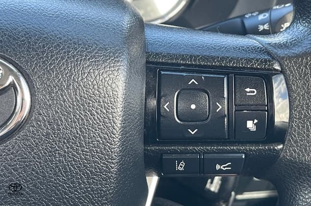 2021 Toyota Hilux Workmate image 12