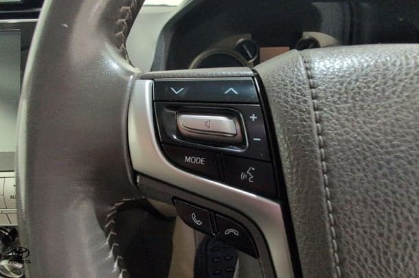 2022 Toyota Prado Kakadu image 23