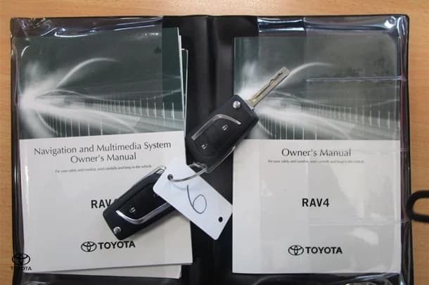 2019 Toyota RAV4 GX-2WD image 21