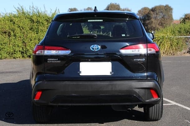 2023 Toyota Corolla Cross Hybrid GX image 9
