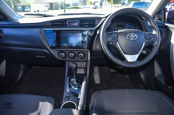 2018 Toyota Corolla Sedan Ascent image 19