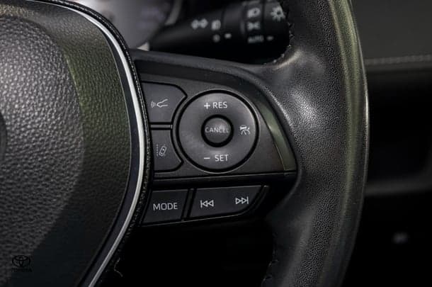 2020 Toyota RAV4 GX-2WD image 12
