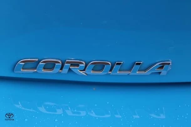 2022 Toyota Corolla Hatch Hybrid Ascent Sport image 13