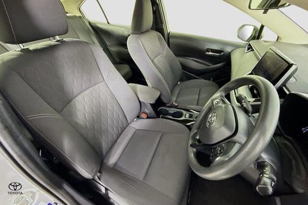 2023 Toyota Corolla Sedan Hybrid Ascent Sport image 12