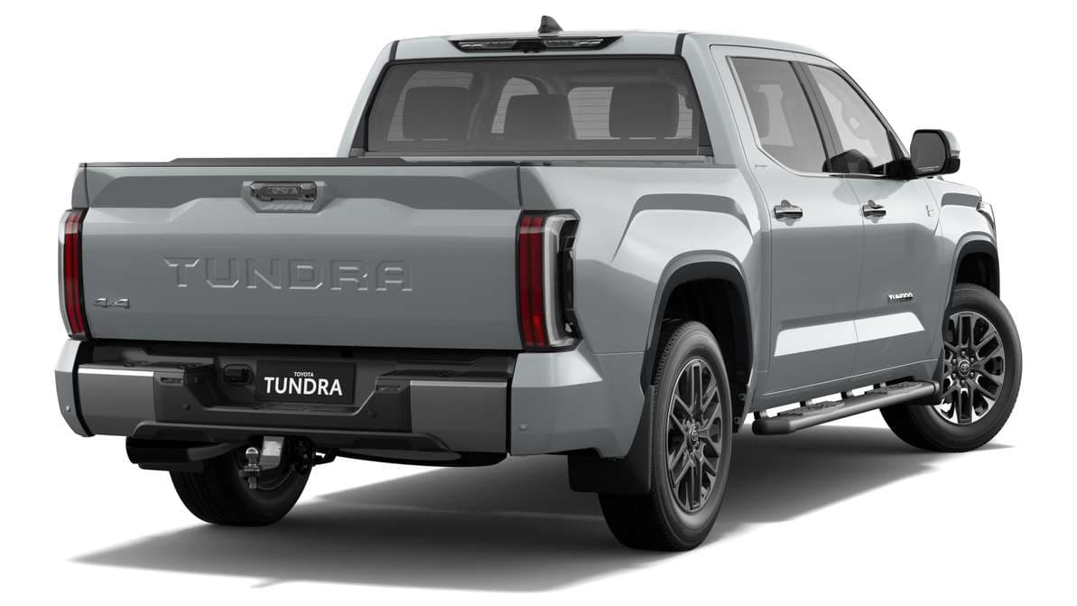 2024 Toyota Tundra Limited Double-Cab Pick-Up image 3