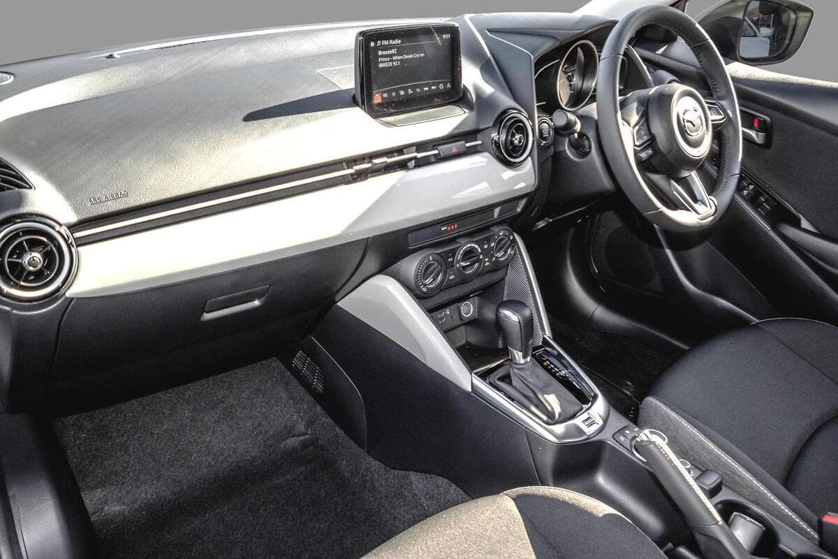 2024 Mazda 2 G15 Pure DL Series Auto image 7